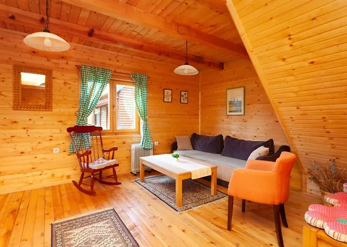 Family Lux Apartments